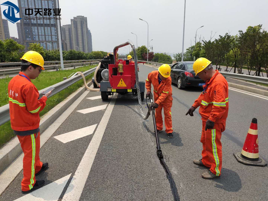 160 de Asphalt Road Maintenance Hot Tar da estrada graus do vedador do reparo para reparar a estrada